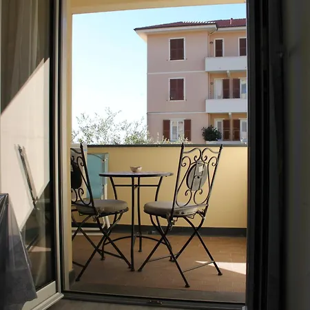 Apartment La Casa Di Nico *